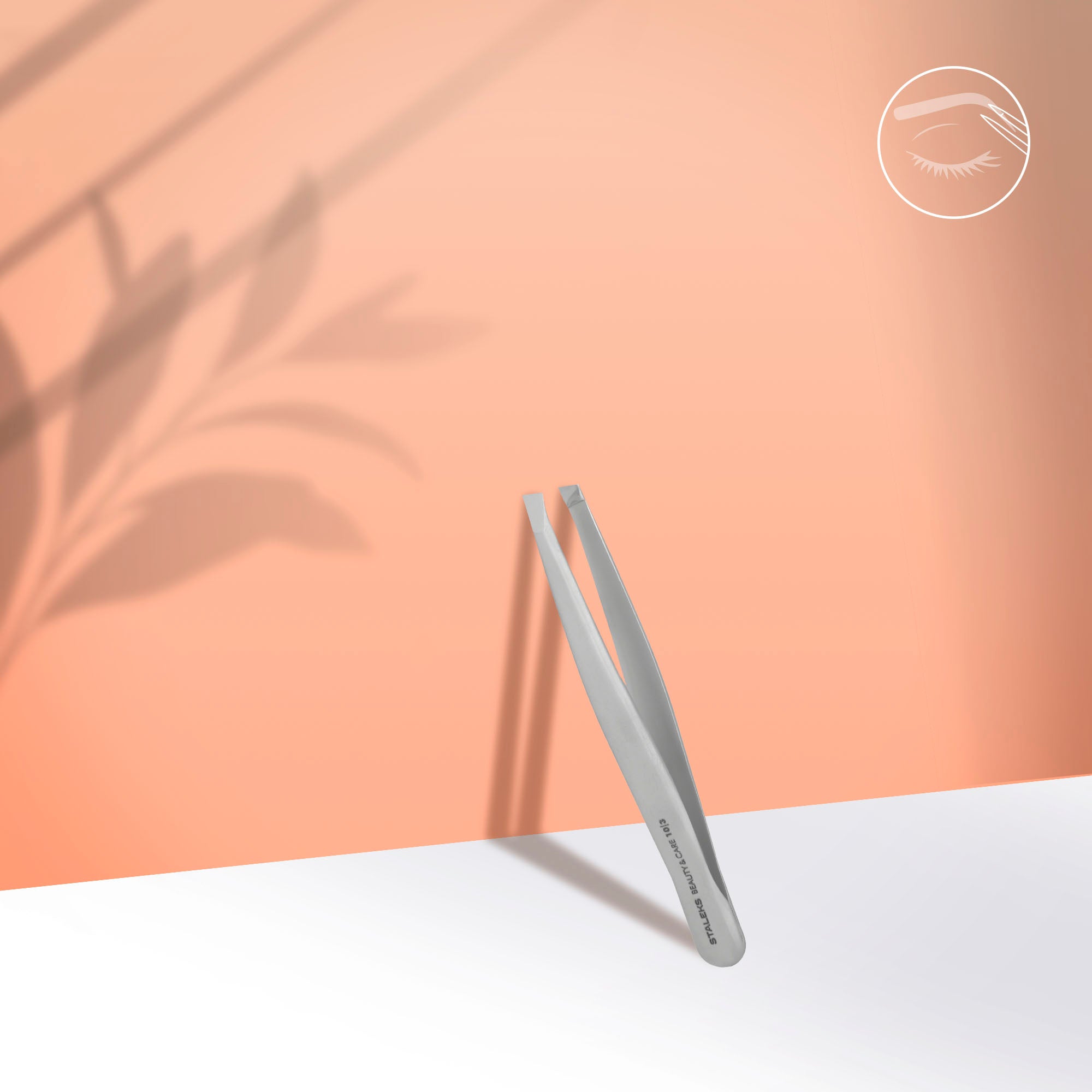 Pinzetta per sopracciglia BEAUTY & CARE 10 TIPO 3 (larga smussata) Da confermare-10/3