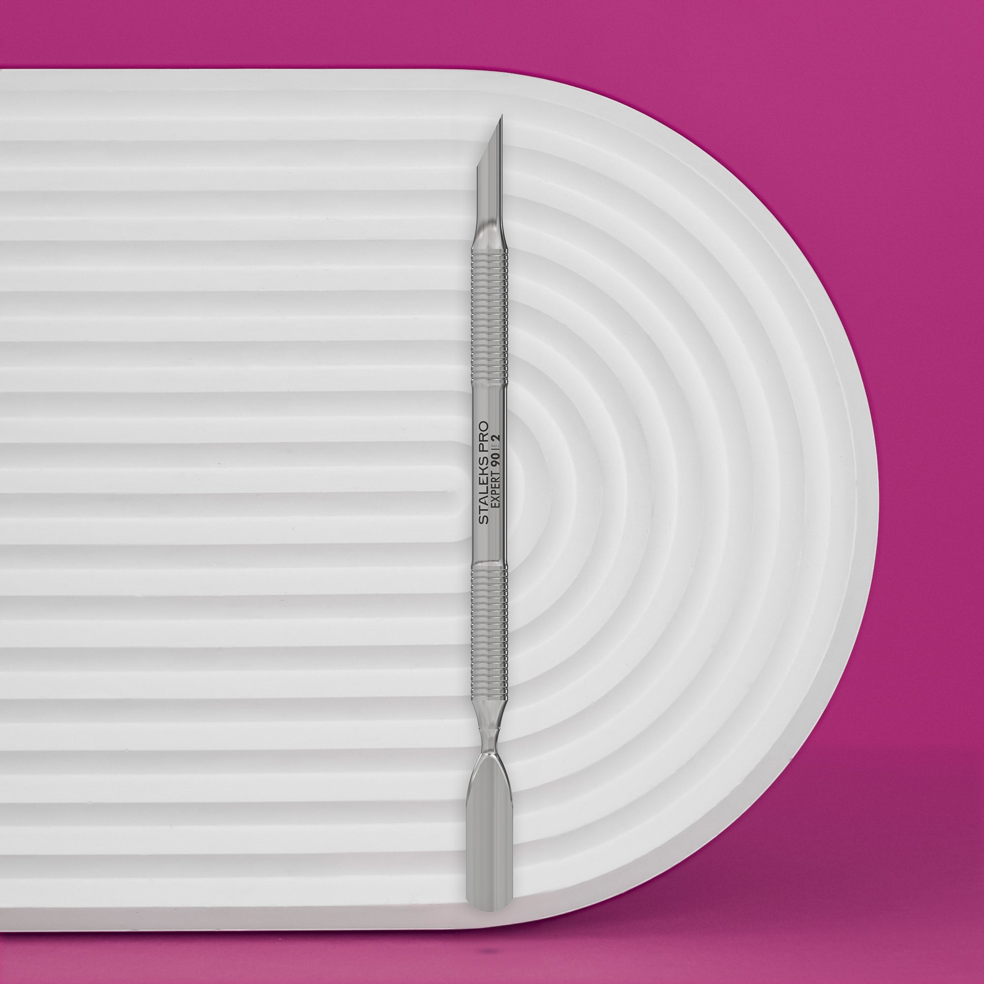 Spingi-unghie per manicure EXPERT 90 TIPO 2 (spingi-unghie largo smussato e arrotondato)