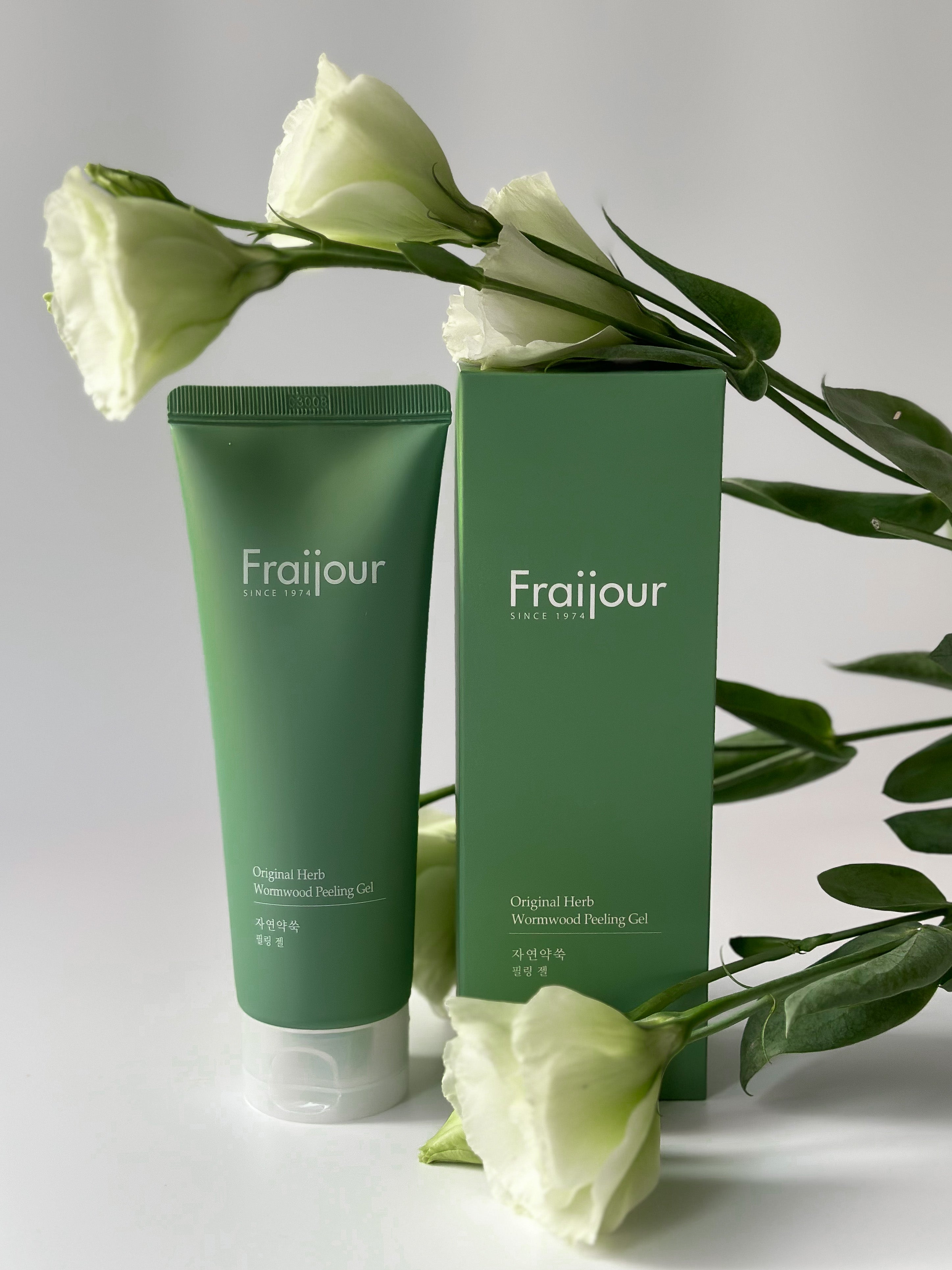 Fraijour Gel esfoliante con estratto di artemisia Original Herb Wormwood Peeling Gel