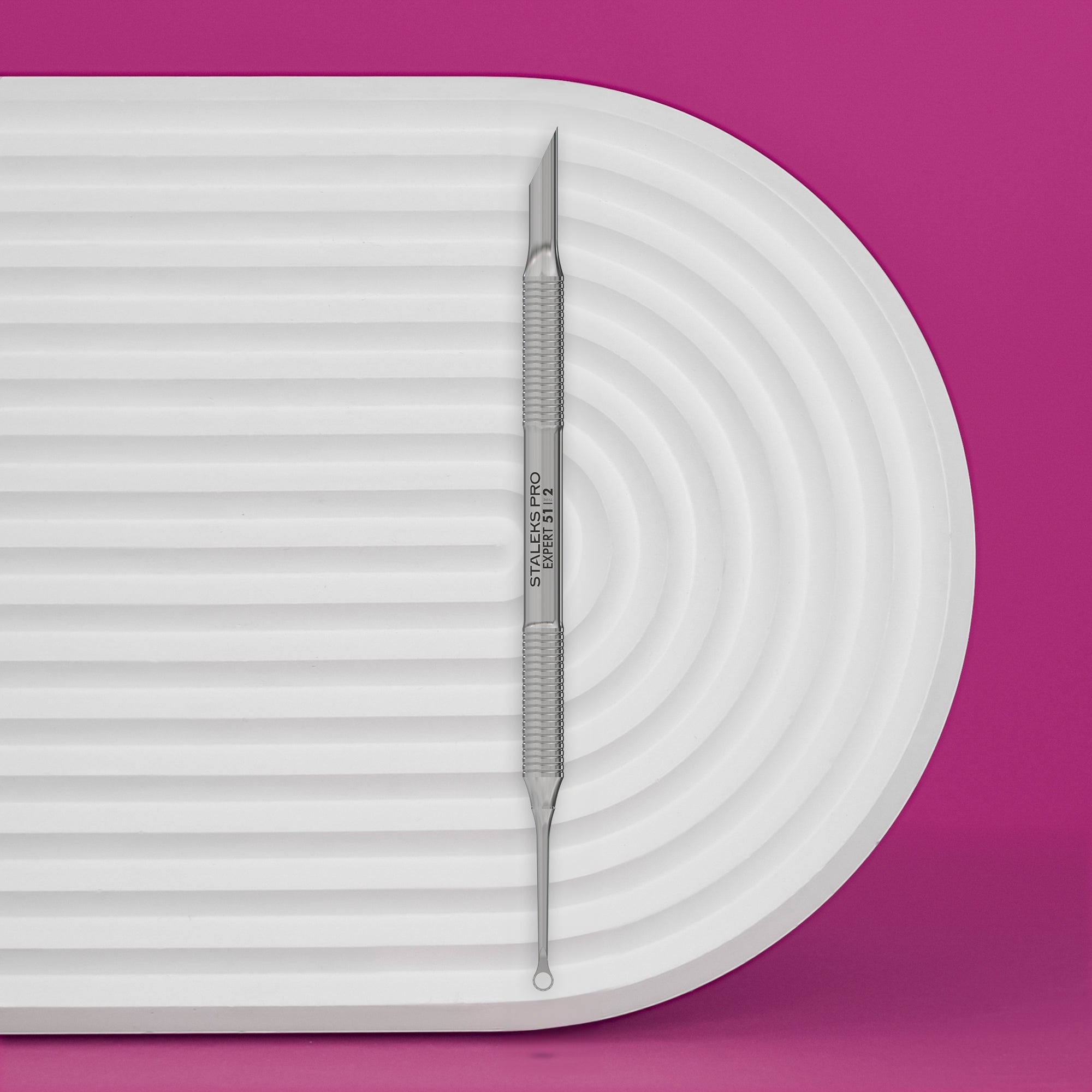 Spingi-unghie per manicure EXPERT 51 TIPO 2 (spingi-unghie smussato e ad anello)