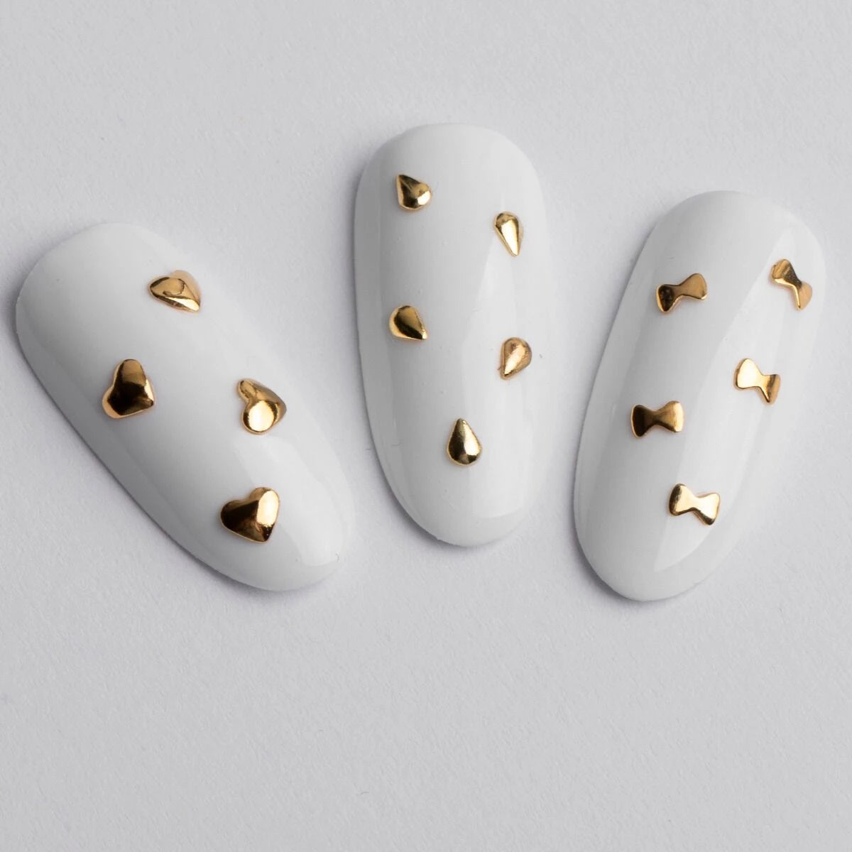 758 Ornamento manicure Semilac cuori oro 50 pezzi