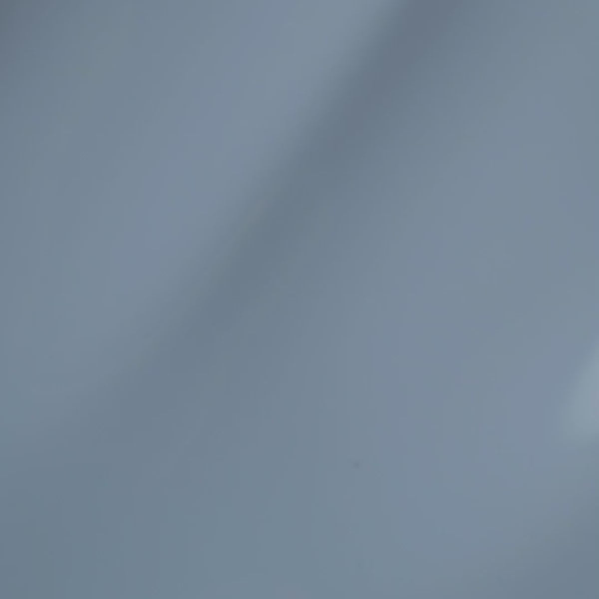 Carica video: 386 Nuvola Blu 7ml