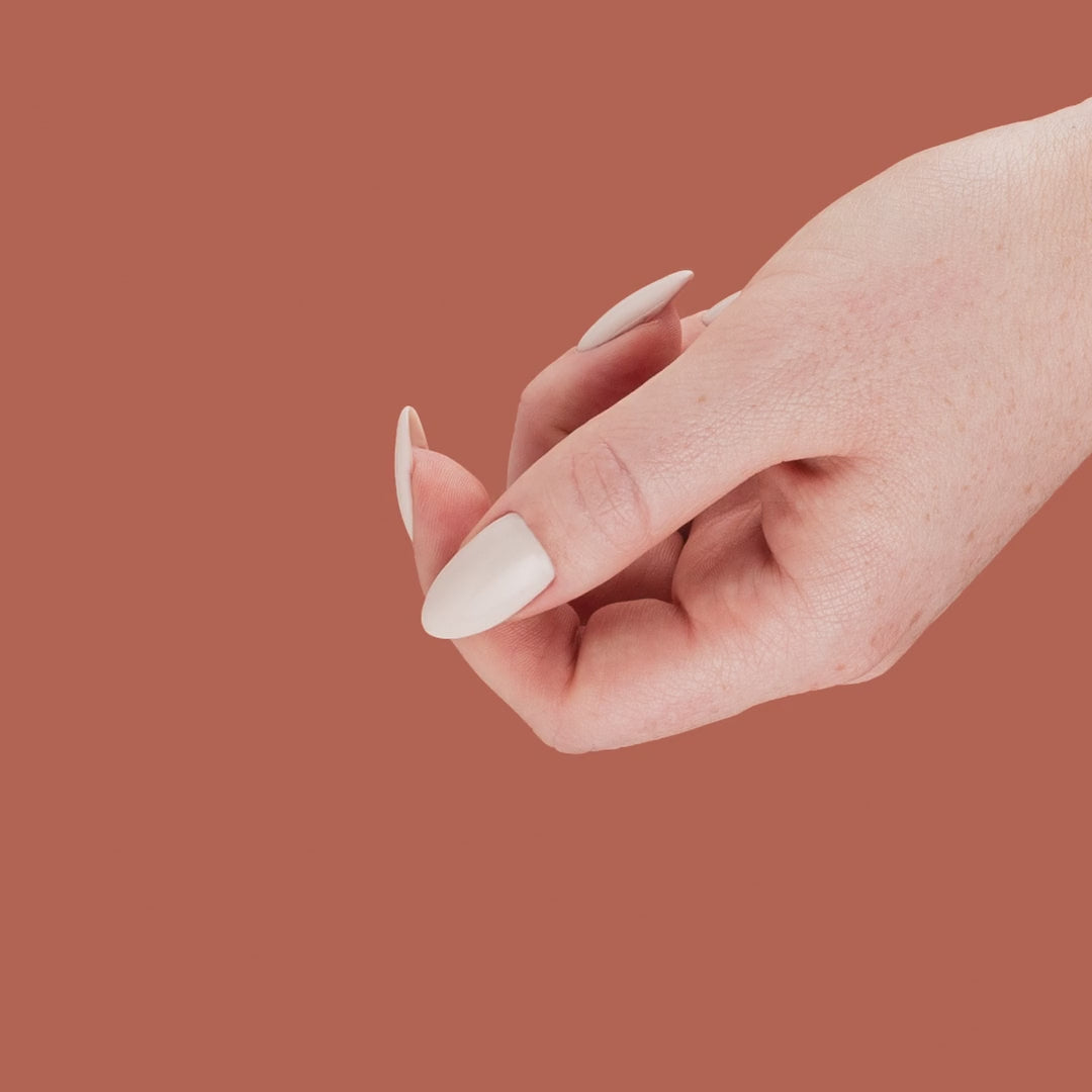 Carica video: Semilac 413 Avorio del deserto 7 ml