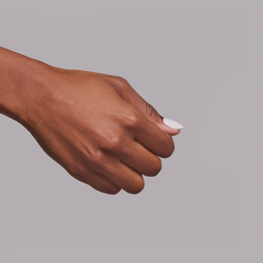 Carica video: 155 Crema Avorio 7ml