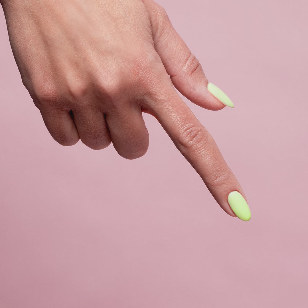 Carica video: Semilac 604 Limone Luminoso 7ml