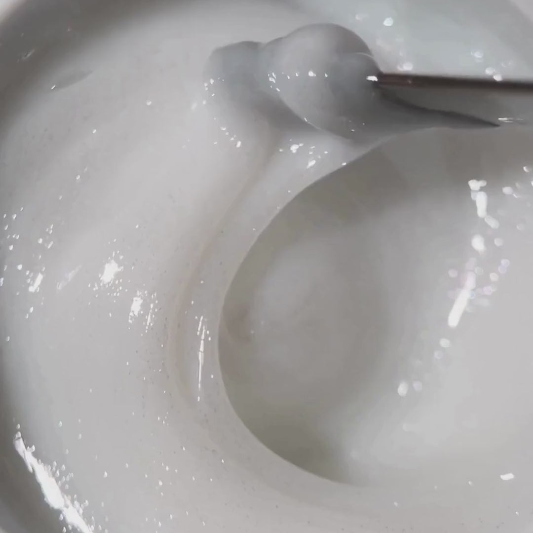 Carica video: Semilac Thixo Gel Sparkle White Gel Costruttore 15 g